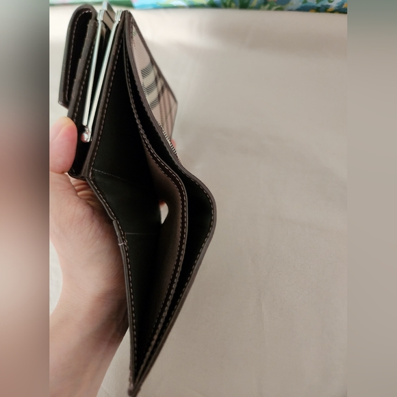 Burberry blue label wallet - Picture 6 of 9